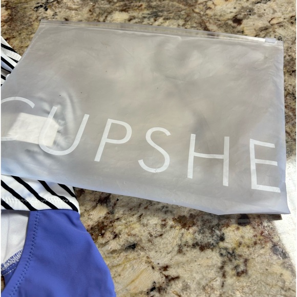 NWT CUPSHE 1 piece-medium - Picture 6 of 11